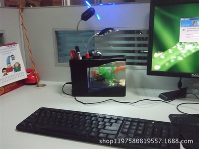 電腦周邊禮品閃燈風(fēng)扇/閃字閃光usb風(fēng)扇_批發(fā)創(chuàng)意電子產(chǎn)品 usb閃字風(fēng)扇 燒錄閃字風(fēng)扇 可任意改寫(xiě)_廠家生產(chǎn)英文閃字閃燈led小風(fēng)扇可按客戶要求訂制風(fēng)扇禮品_廠家批發(fā)新奇特USB改字燒錄風(fēng)扇usb電腦編程led閃字風(fēng)扇-深圳向俊杰科技